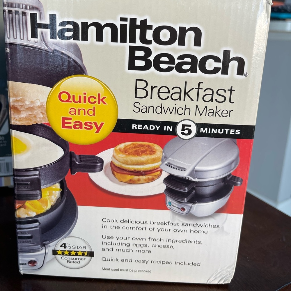 NEW HAMILTON BEACH BREAKFEST SANDWICH MAKER